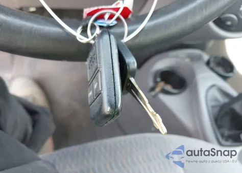 2001 Ford Focus Lx z USA, uszkodzony, nr VIN 1FAFP33P61W315115